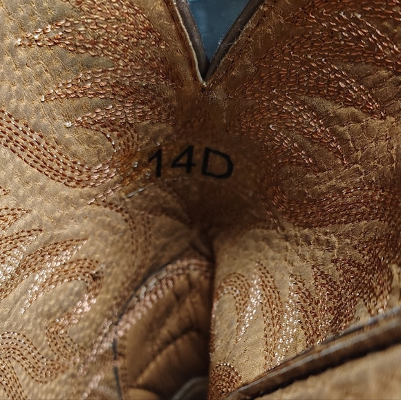 Ariat Distressed Leather Cowboy Boots